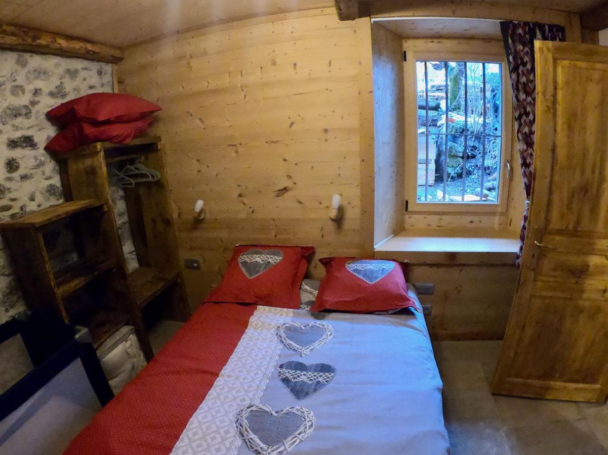 Апартаменты La Ferme Du Fay Sixt-Fer-a-Cheval Экстерьер фото